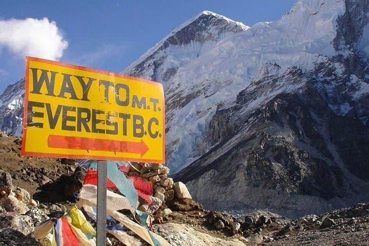 Everest Base Camp Trek and fly back by Helicopter 12 days