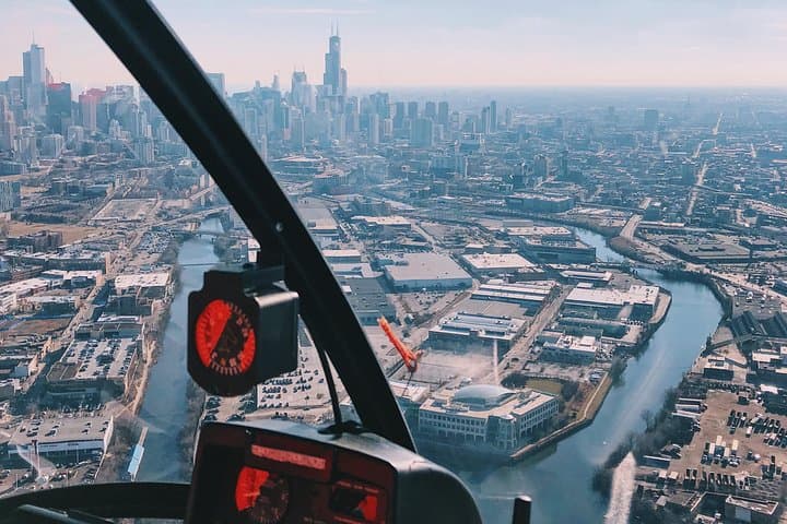 Private 45-Minute Chicago Skyline Helicopter Tour