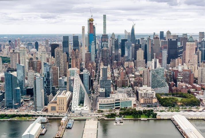 Amazing views of the Manhattan skyline on a helicopter tour of the city.