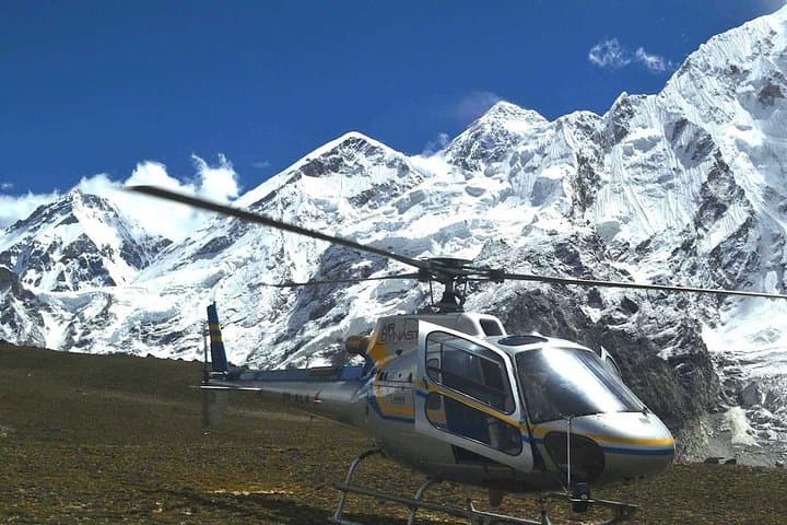 Himalayas View after landed at Kalapathar.