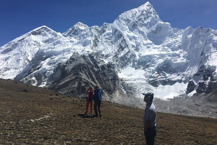Private Landing at Everest Base Camp Kalapathar by Helicopter
