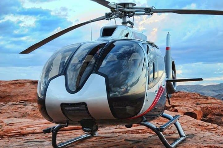 Valley of Fire and Grand Canyon Sunset Helicopter Tour from Las Vegas