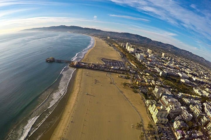 California Coast and Canyons 35-Minute Helicopter Tour