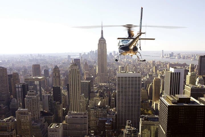 5-passenger helicopter
