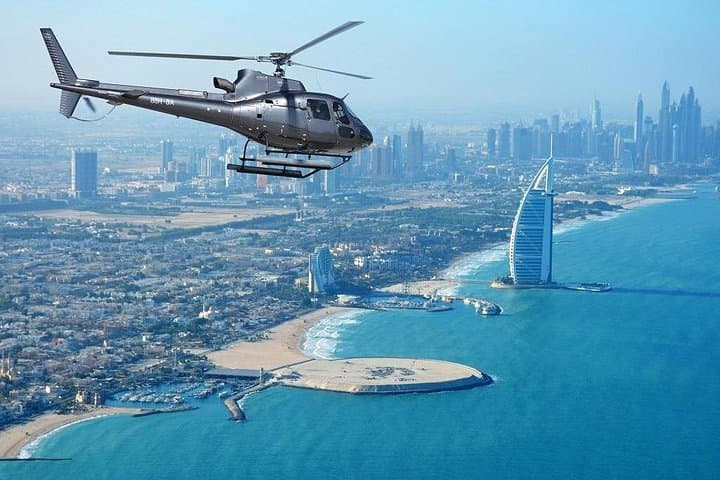 Dubai Helicopter The Grand Tour – 30 Minutes
