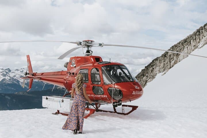Private Whistler Helicopter Tour + Mountain Landing
