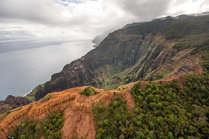 Kauai' Exclusive Helicopter Tour: JURASSIC CANYON LANDING