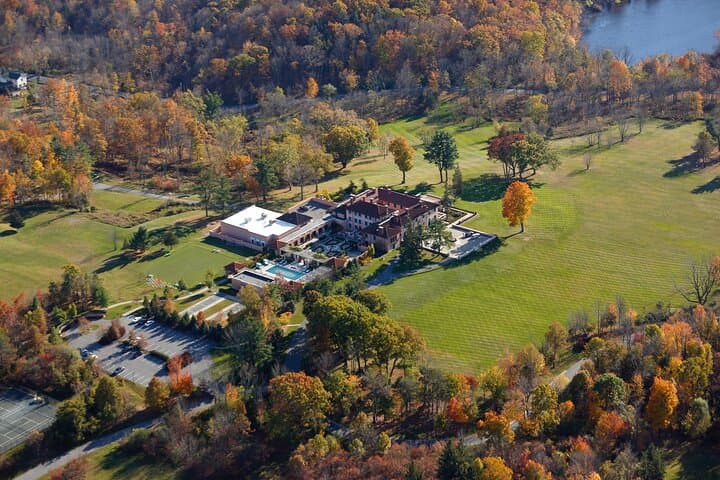 Helicopter Engagement Experience from NYC to Glenmere Mansion