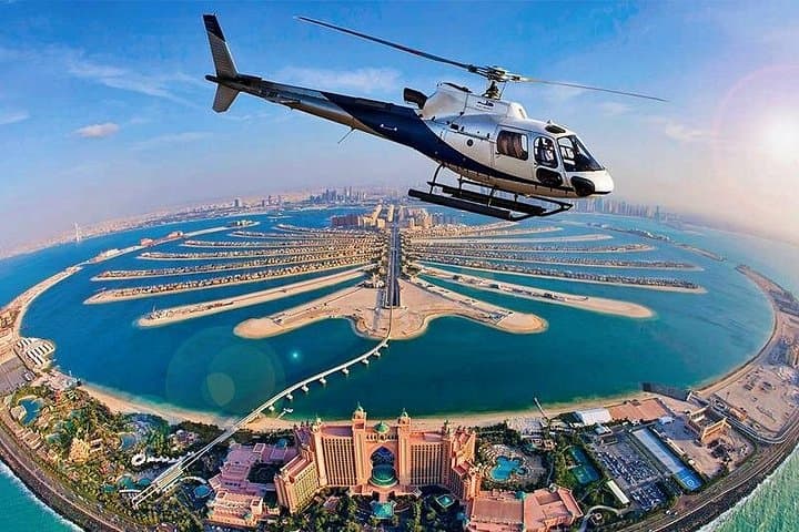 12 minute Helicopter Tour of Dubai with Private Two Way Transfer