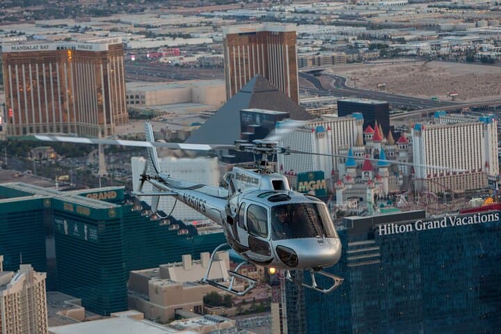 Return flight over the Las Vegas Strip Resort Hotels