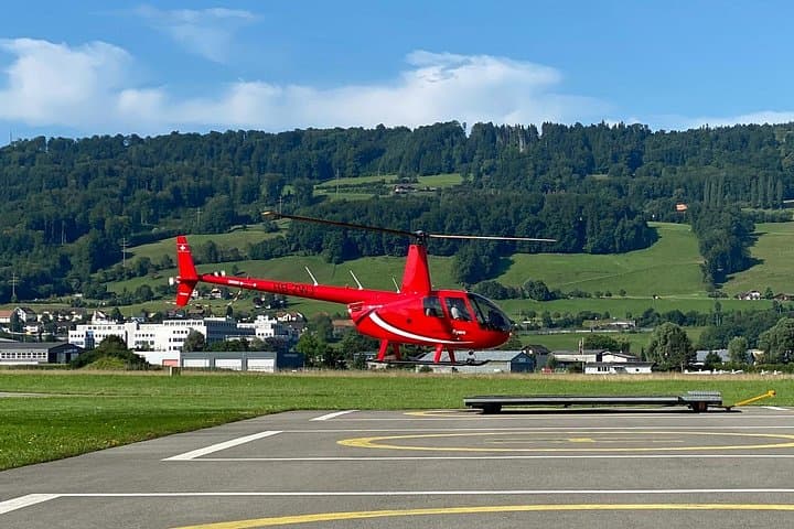 Our new helicopters bring you to the Swiss Alps