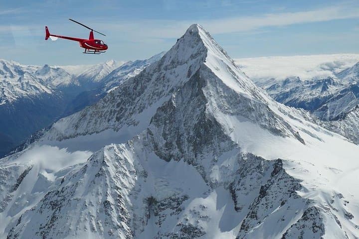 Swiss Alps helicopter-tour - the best way to see Switzerland