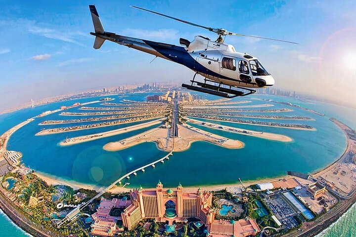 Dubai Helicopter 12-Minute Scenic Flight with Transfer Option