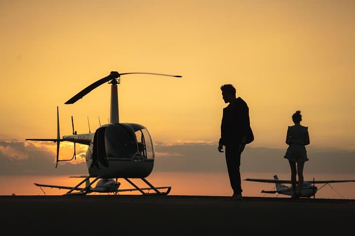 Private 60 Minutes Helicopter Tour in Honolulu