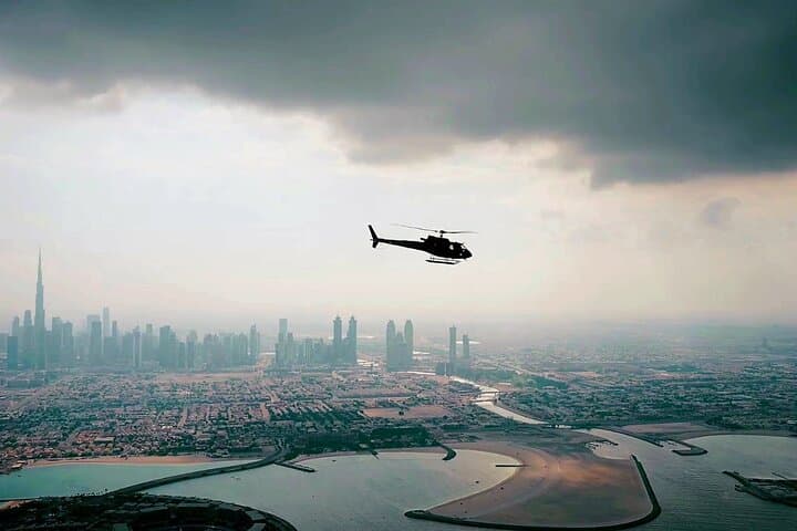 Dubai Helicopter Experience with Sightseeing Options