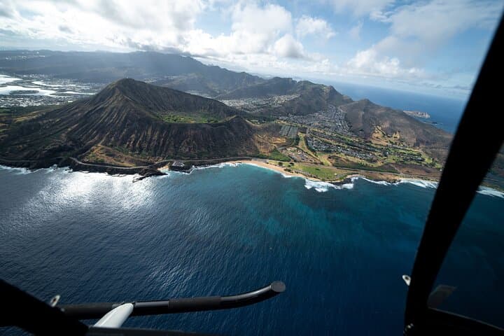 30 Minutes Shared Helicopter Tour in Honolulu