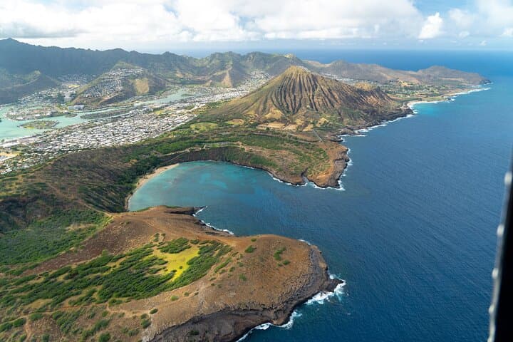 30 Minutes Shared Helicopter Tour in Honolulu
