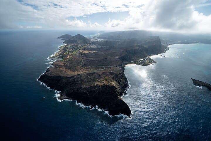 30 Minutes Shared Helicopter Tour in Honolulu