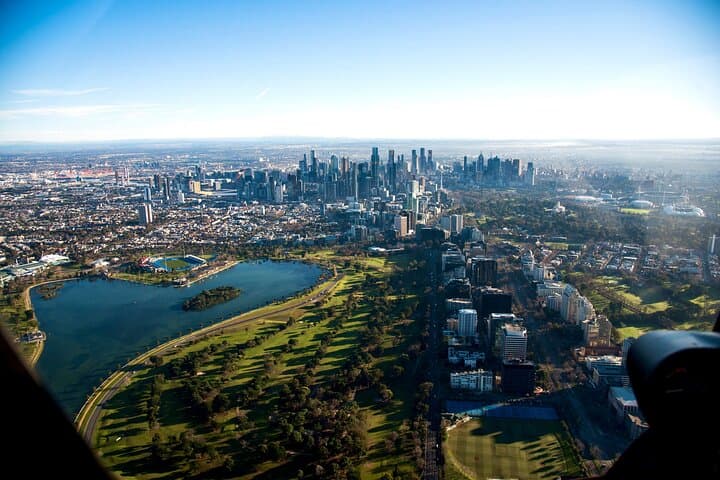 Melbourne City Scenic Helicopter Ride over F1 Circuit at Albert Park Lake