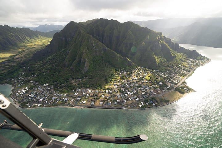 60 Minutes Shared Helicopter Tour in Honolulu