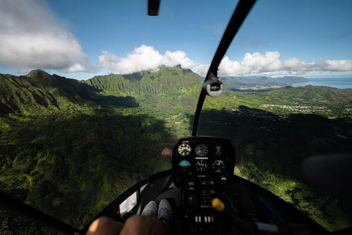18 Minutes Shared Helicopter Tour in Honolulu