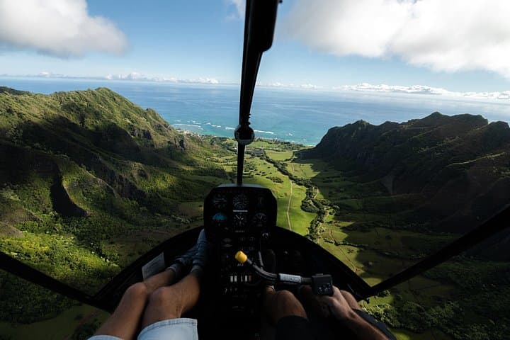 18 Minutes Shared Helicopter Tour in Honolulu