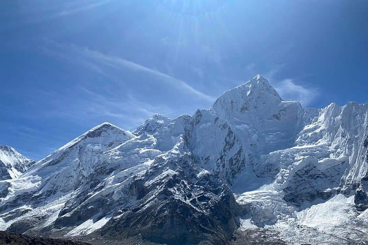 Everest Base Camp Landing by Helicopter at kalapathar View Point