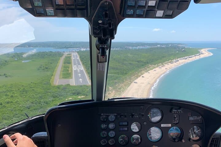 Guided Seaside Golf Excursion with Private Helicopter from NYC