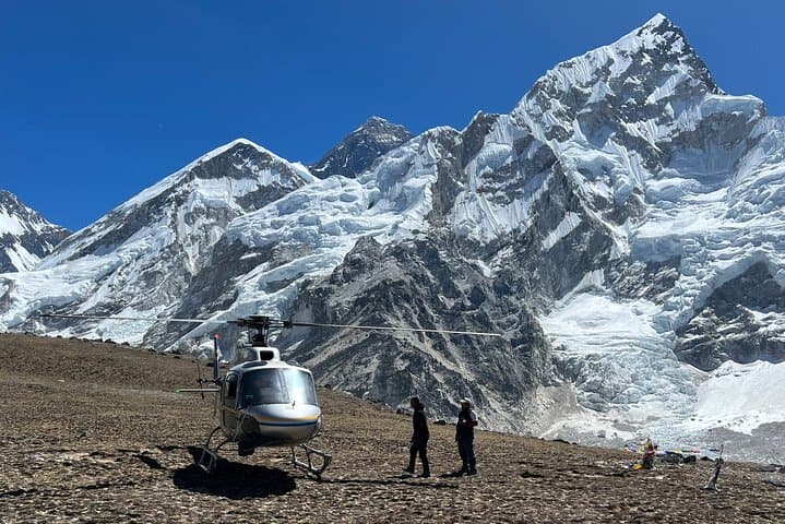 landing in Kalapatthar