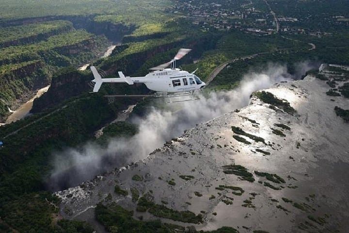 15 Minutes Helicopter Flight in Victoria Falls (Zimbabwean side)