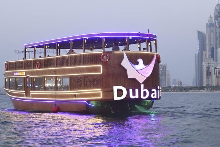 2 Hours Dhow Dinner Cruise with Helicopter Ride in Dubai