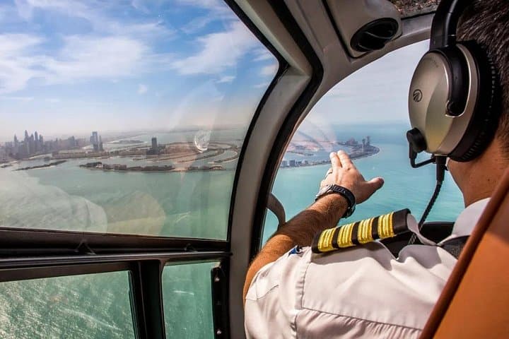 17 Minute Helicopter Ride in Dubai with optional Transfers