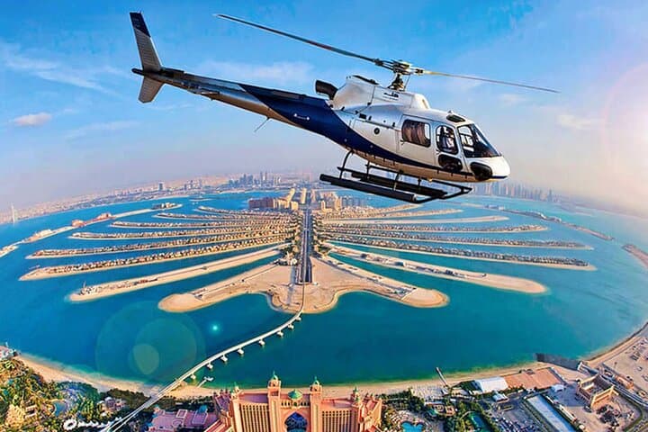 Helicopter Journey Over Palm Jumeirah, Burj Al Arab &Burj Khalifa