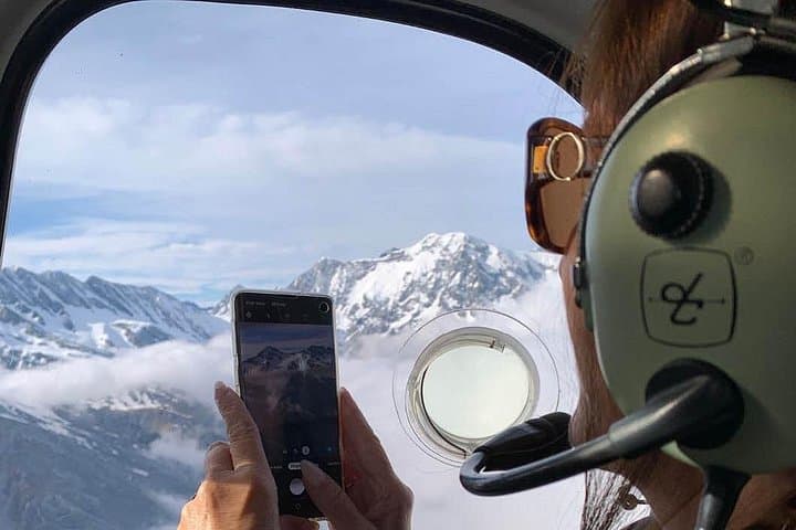 25mins Private Helicopter Flight in Franz Josef with Landing
