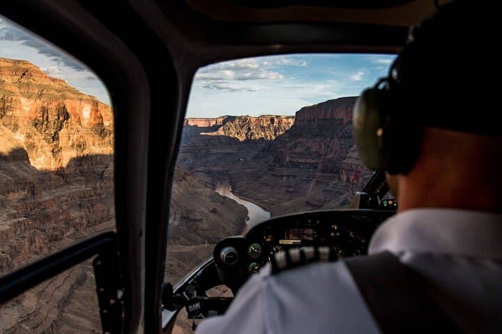 Descend below the Rim of the Grand Canyon