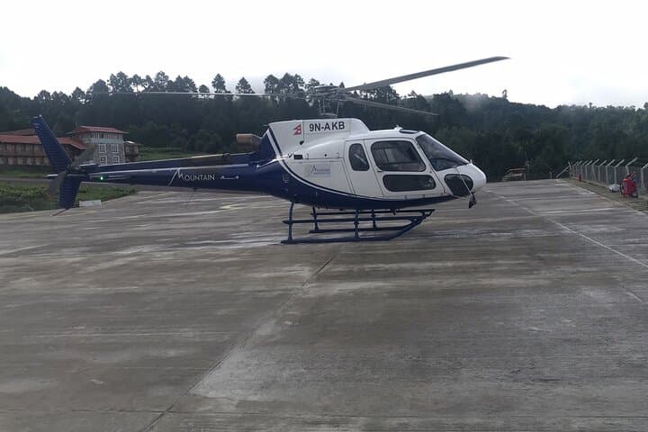 Everest Base Camp Helicopter Tour landing at Everest View Hotel