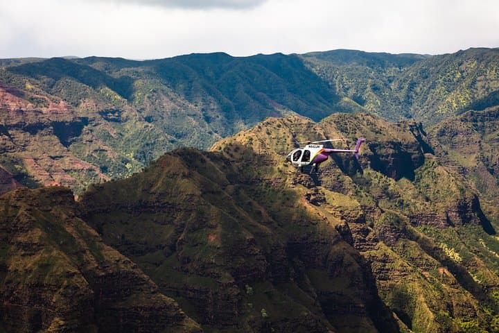 60-Minute Doors-Off MD500 KAUAI HELICOPTER ADVENTURE