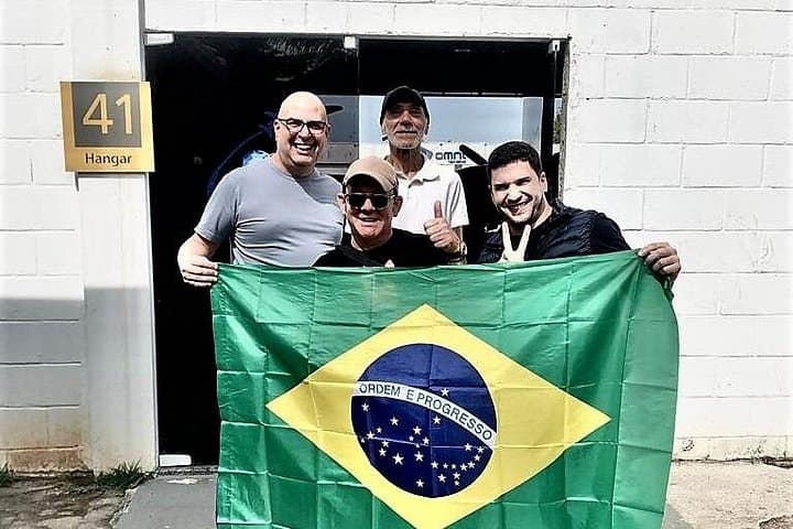 Private Helicopter Tour in Rio de Janeiro for 4 people-30 minutes