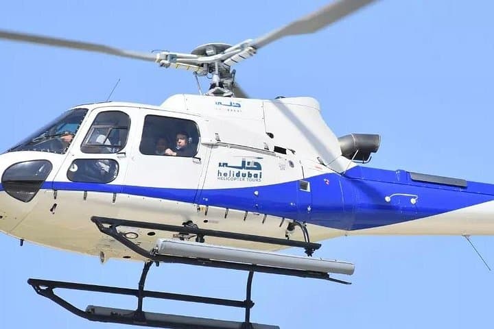 Helicopter Ride In Dubai with Complementary Transfer
