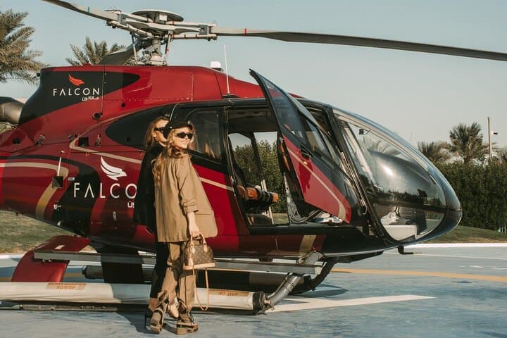 12 Minute Helicopter Ride Tour From Atlantis Dubai