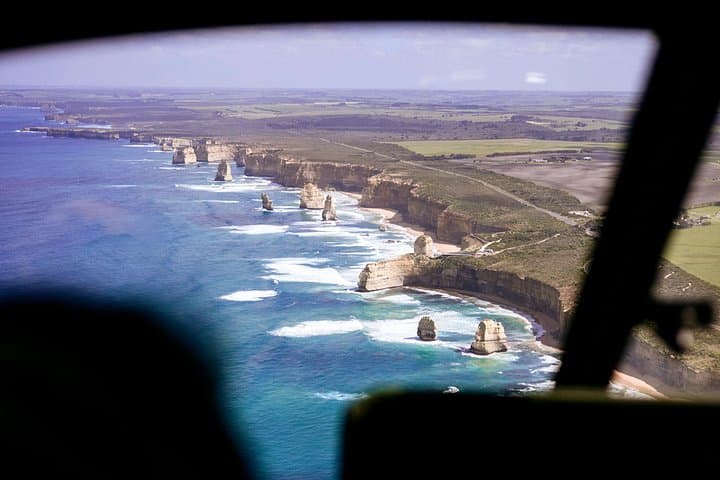 Private VIP Helicopter Ride from Melbourne to the 12 Apostles & Great Ocean Road
