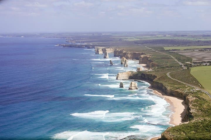 Private VIP Helicopter Ride from Melbourne to the 12 Apostles & Great Ocean Road