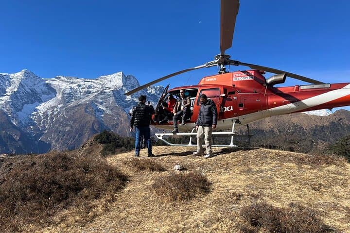 Everest Base Camp Helicopter Tour landing at Everest View Hotel