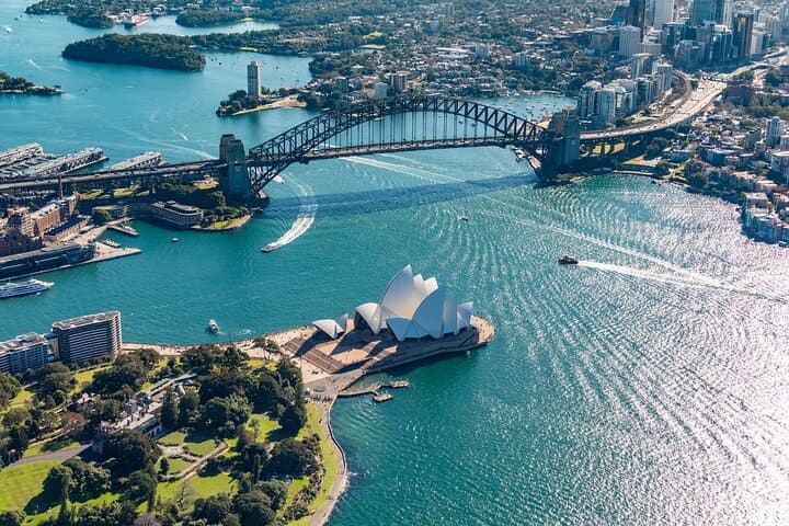 Sydney Grand Tour by Helicopter