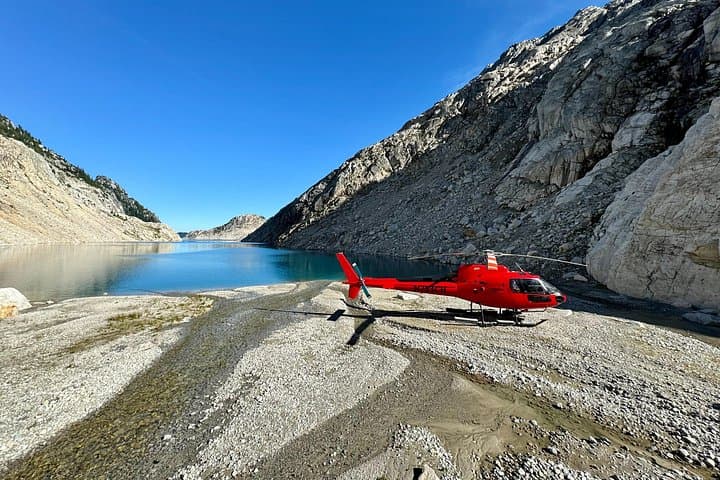 Coast Mountain Landing Helicopter Tours (Depart SKY Hangar)