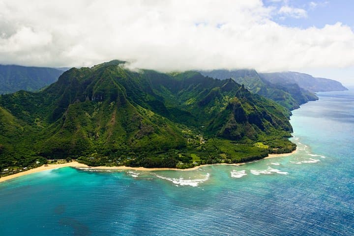 Kauai Unlocked: Plan where and when to go from our local pilots in your tour narration