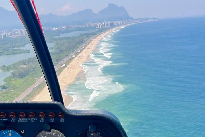 Rio : Helicopter tour at Christ the Redeemer - 30 minutes