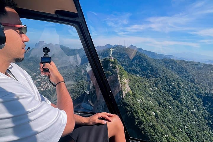 Rio : Helicopter tour at Christ the Redeemer - 30 minutes