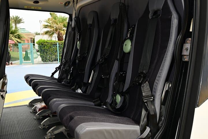 12-Minute Helicopter Tour & Desert Safari in Dubai combo