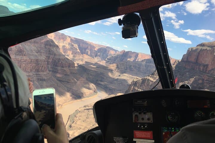 Spectacular 180 degree panoramic views of the Grand Canyon
